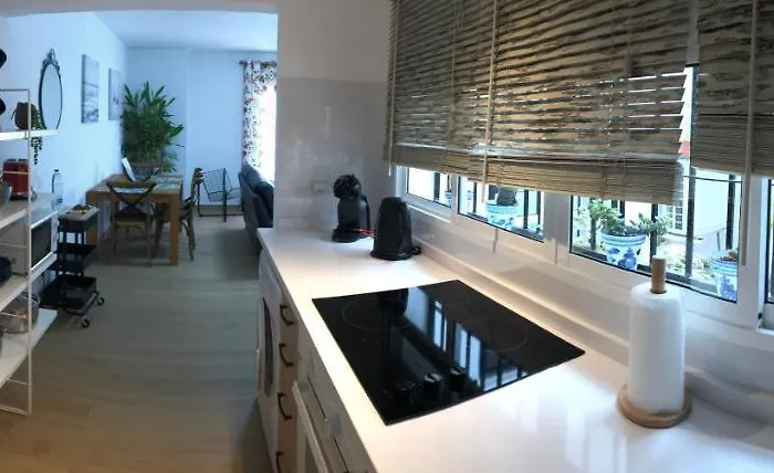 Albi דירה נרחה